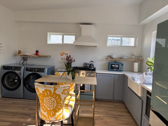 Photo - 2060 Channel Dr