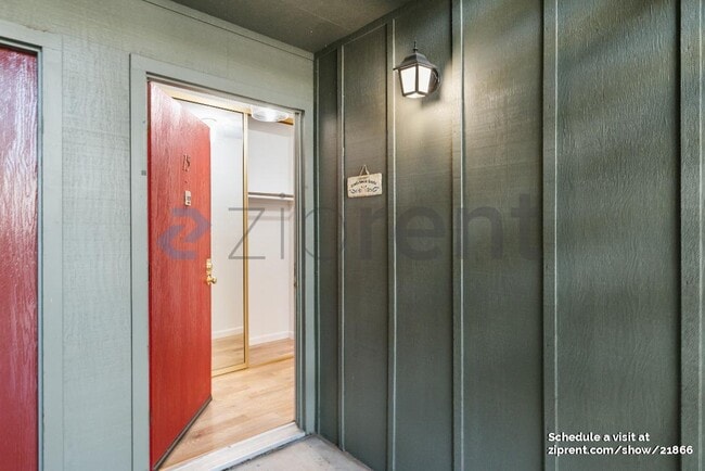 Photo - 99 E Middlefield Rd