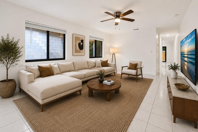 Photo - 3461 SW 24th St Unit 3463