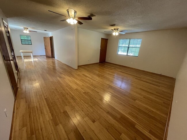 Photo - 3881 Strawberry Plains Rd