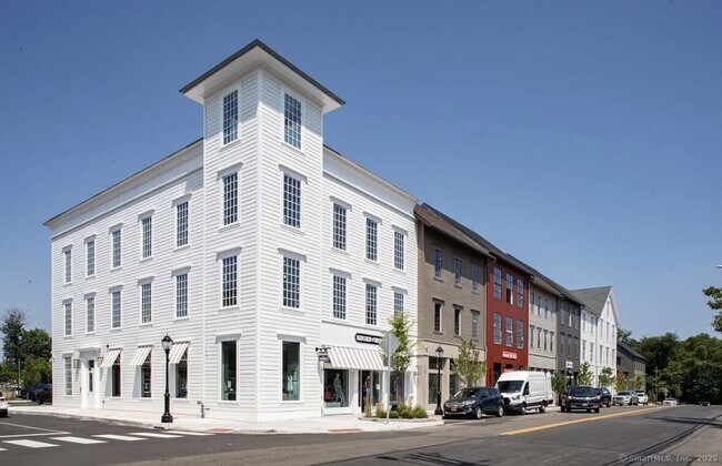 Building Photo - 15 Corbin Dr Unit 202 Rental