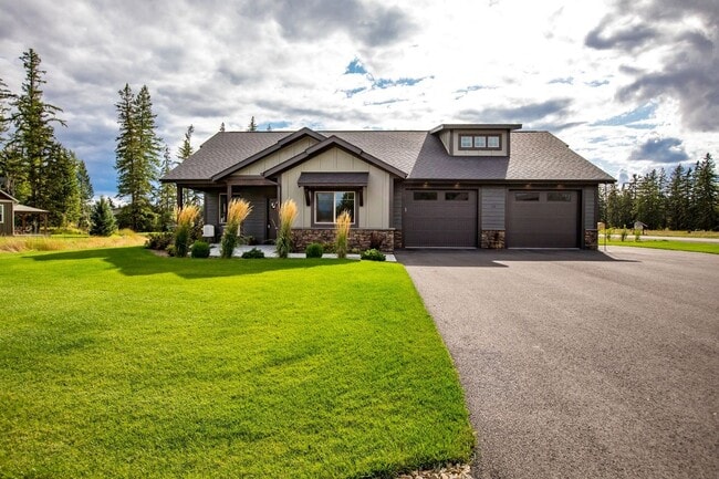 Glacier Ranch Home Available August 1 - Glacier Ranch Home Available August 1