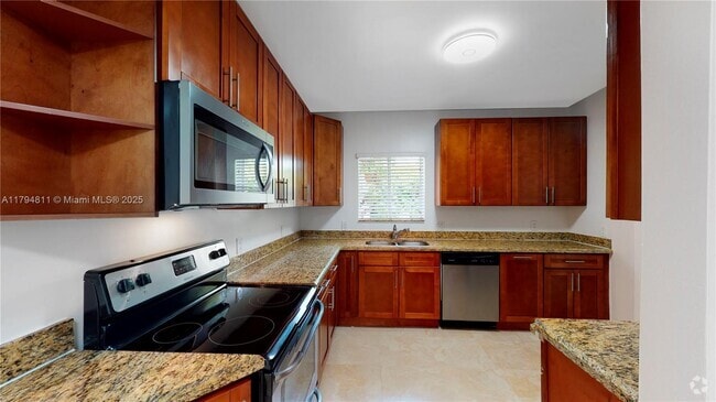 Building Photo - 2915 SW 24th St Rental