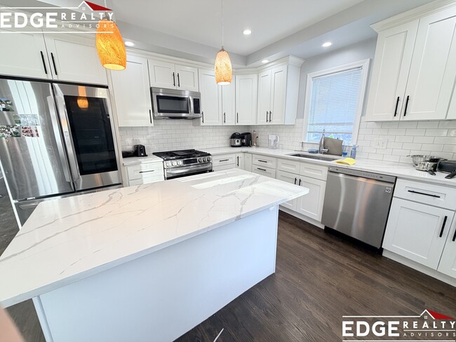 Photo - 24 Tremont St