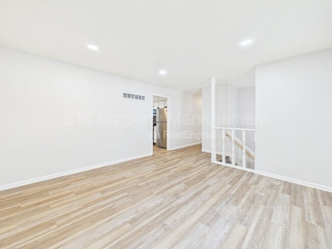 Photo - 8622 E 108th Terrace