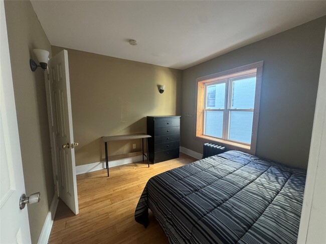 Photo - 198 Court St Unit 10