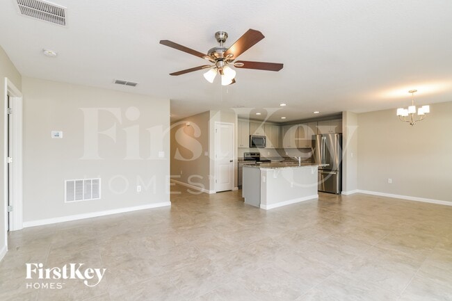 Photo - 409 Earhart Dr