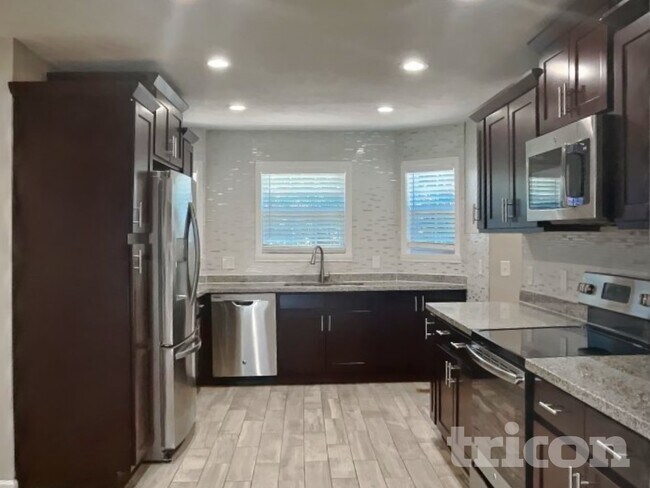 Photo - 3805 Bryce Rd