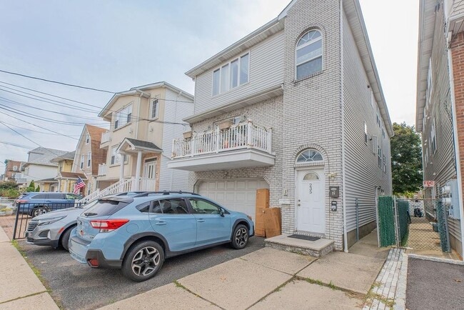 Building Photo - 235 75th St Unit 1