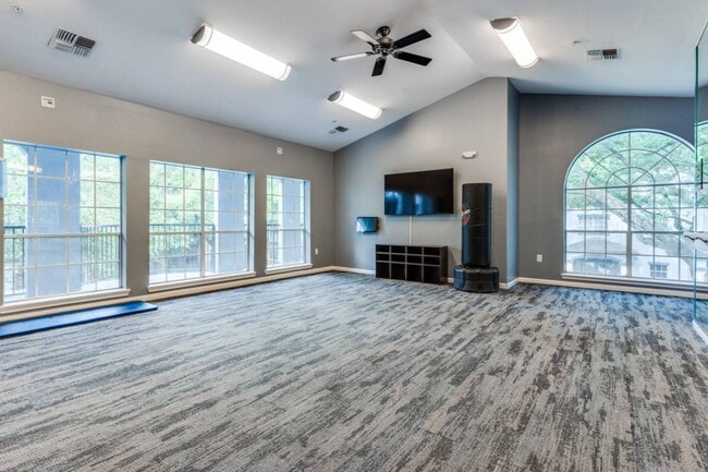 Photo - The Essex House