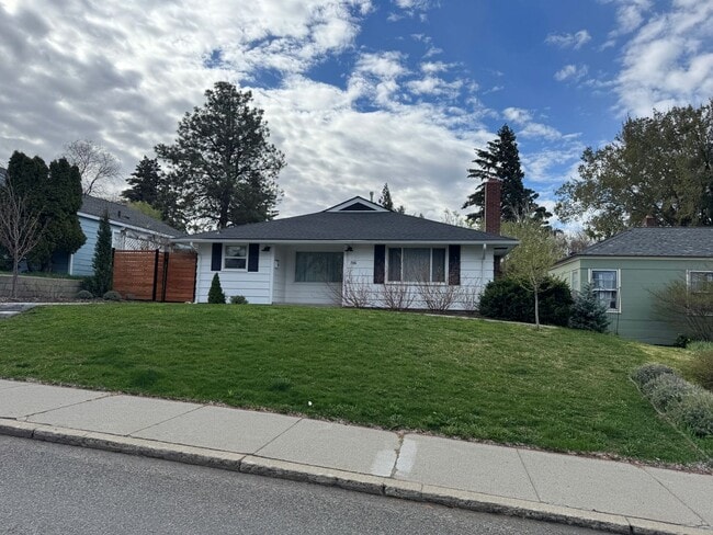 Photo - Spacious Home with Great Location