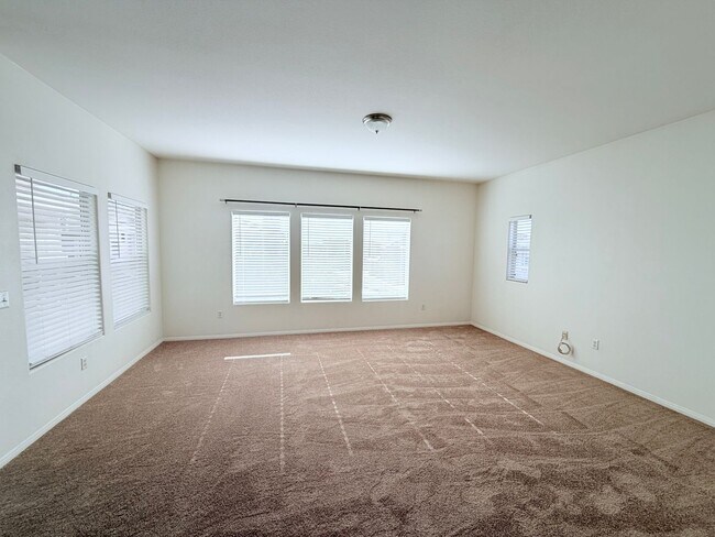 Photo - GREAT SUMMERLIN CONDO IN GATED COMMUNITY!! Unit 2063
