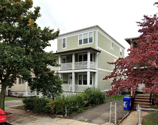 Photo - 64-66 Litchfield St Unit 1