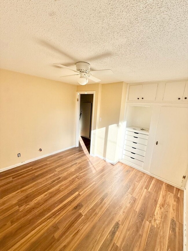 Photo - Home for rent on Union with Oversized Gara...