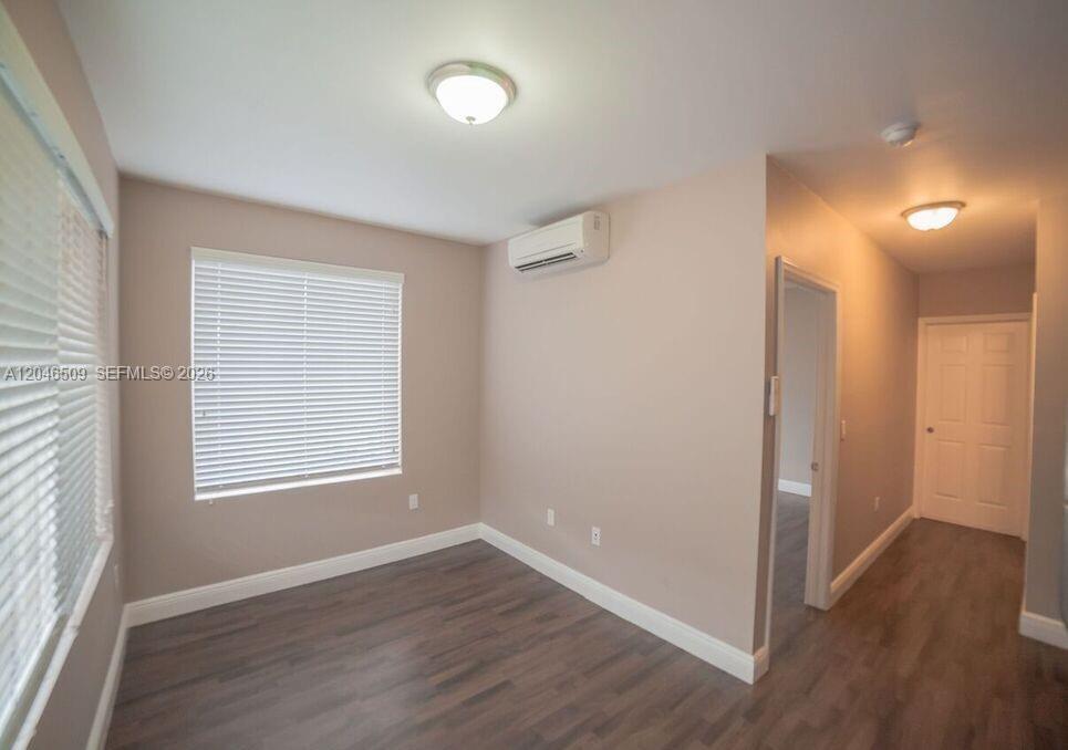 Photo - 1752 NW 1st St Unit 3