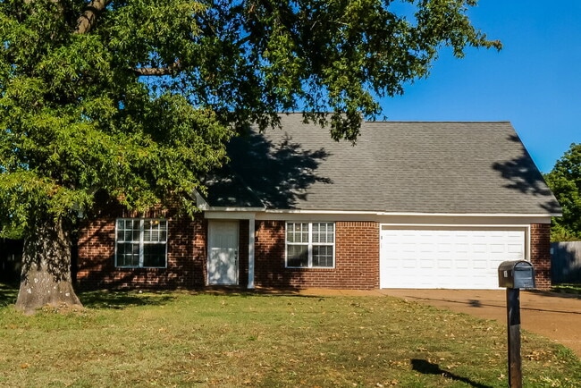 Building Photo - 7362 Stonegate Blvd