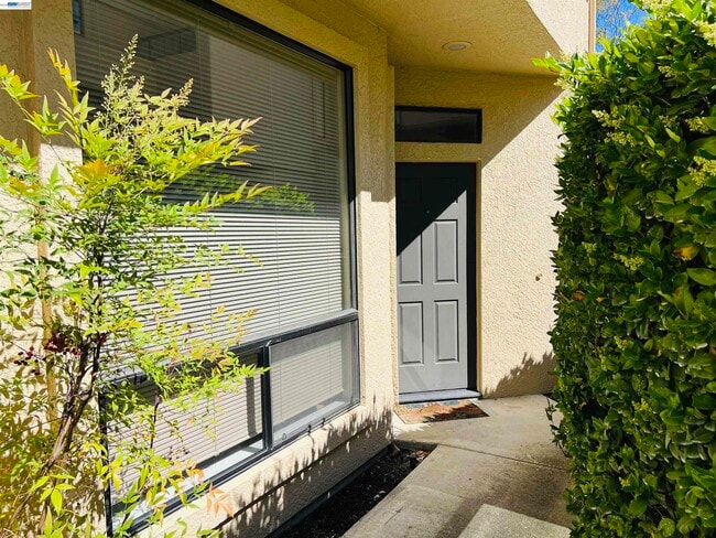 Photo - 3089 Lakemont Dr Unidad 1