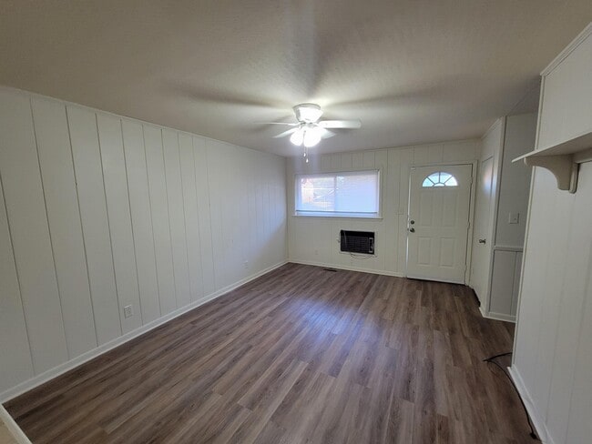 Photo - 1517 Whitney St