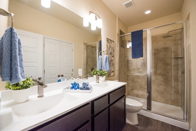 Photo - 6607 Lake Woodlands Dr Apartamento Unidad 509.4