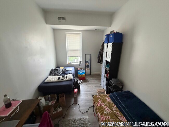 Photo - 301-305 Dudley St. Unit 4