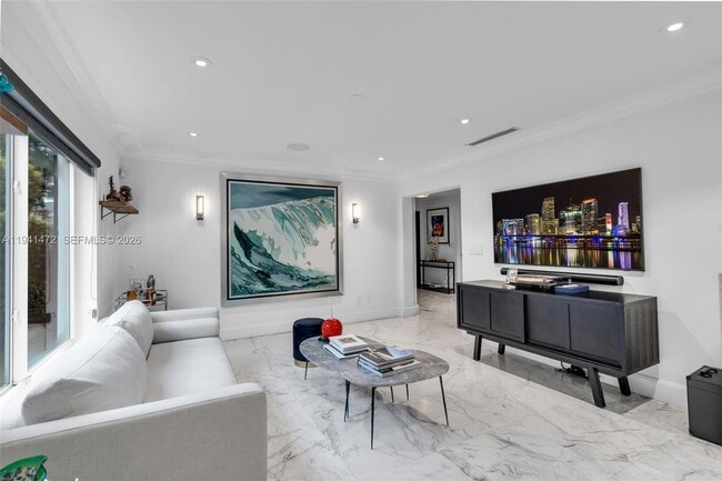 Photo - 1030 Manati Ave