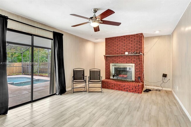 Photo - 168 Westwood Dr