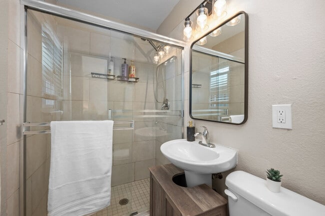 Photo - 2796 K St Unidad ID1364187P