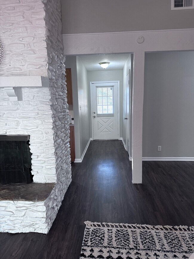 3409 Graybuck Rd