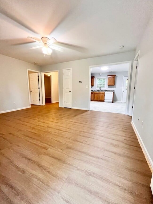 Photo - 253 Rockaway Dr