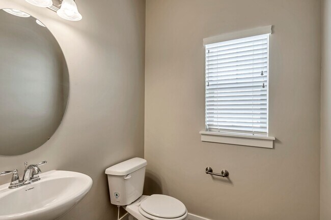 Photo - Lovely 3 Bed Town Home - Provo's Slate Canyon