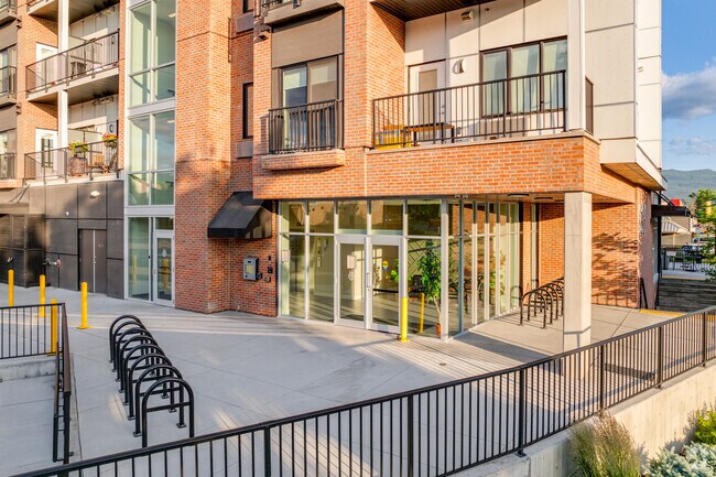 Entrance - The Woods at Willow Park