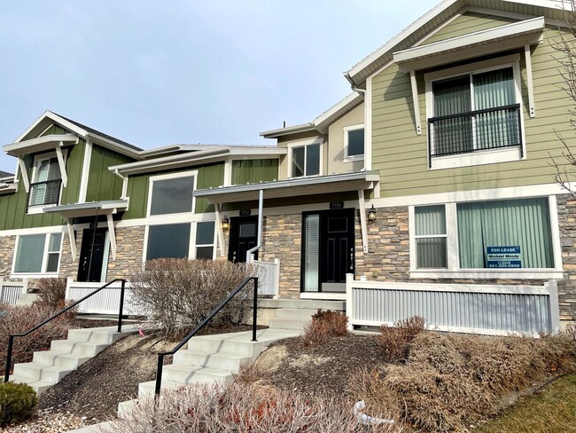 Building Photo - Beautiful Midvale Townhome for rent!