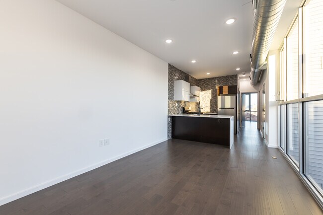 Photo - 2111 N 7th St