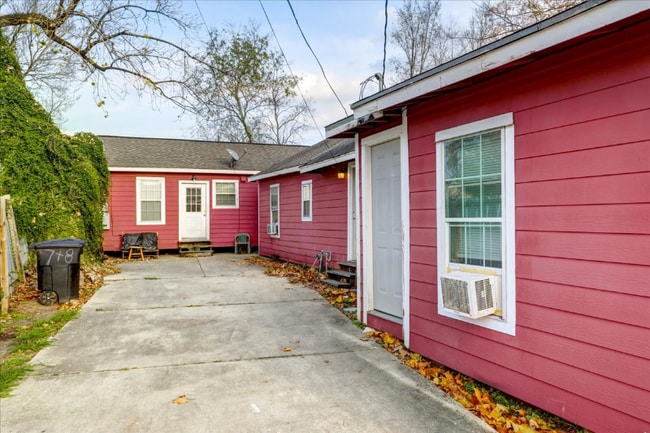 Photo - 2512 Altoona St