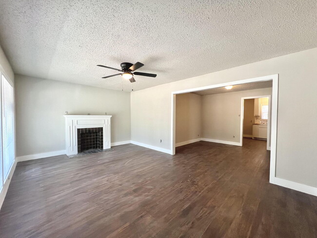 Photo - 2620 25th St