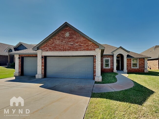 Photo - 3204 Valley Hollow