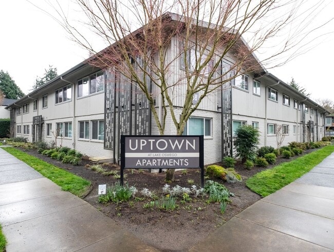 Photo - Uptown at Lake Oswego