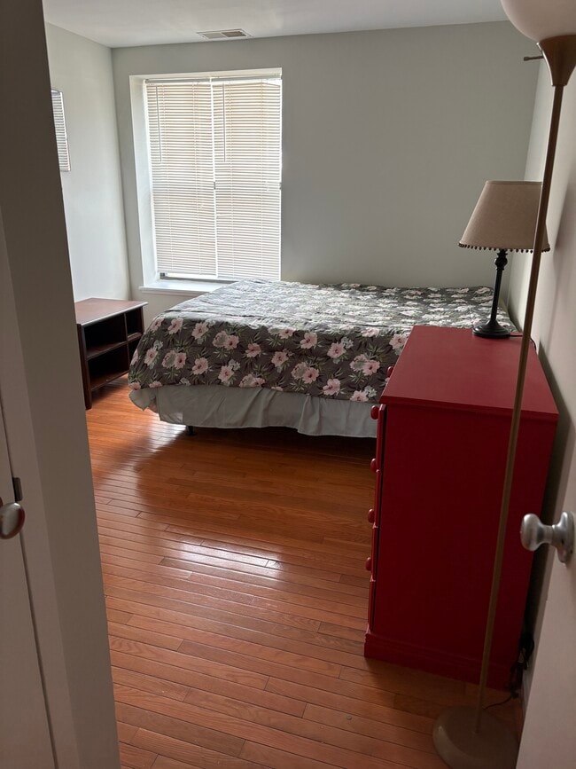 Photo - 1444 W St NW Unit 205