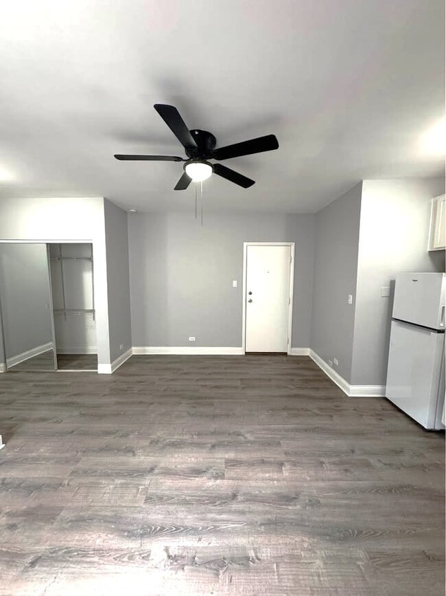 Photo - 4756 N Maplewood Ave Unit 108