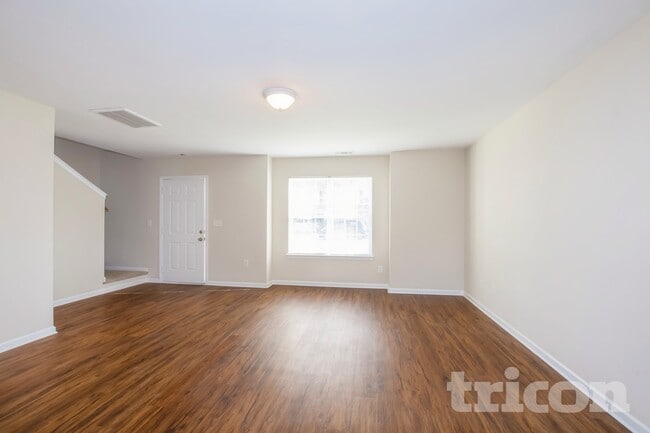 Photo - 7117 Roaming Path Ct