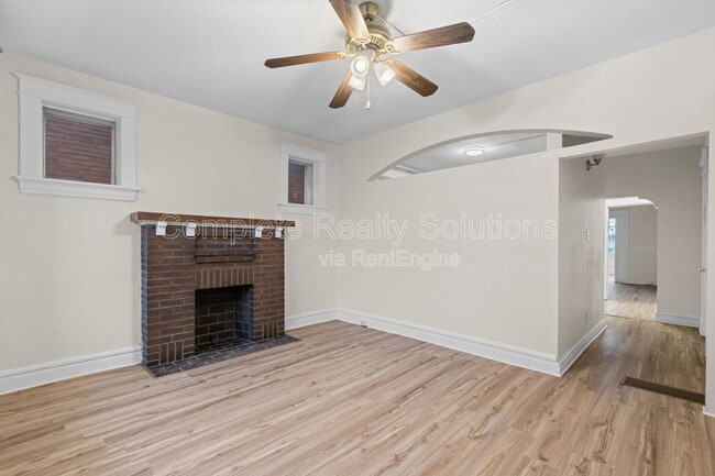 Photo - 4301 S 38th St Unit 1s