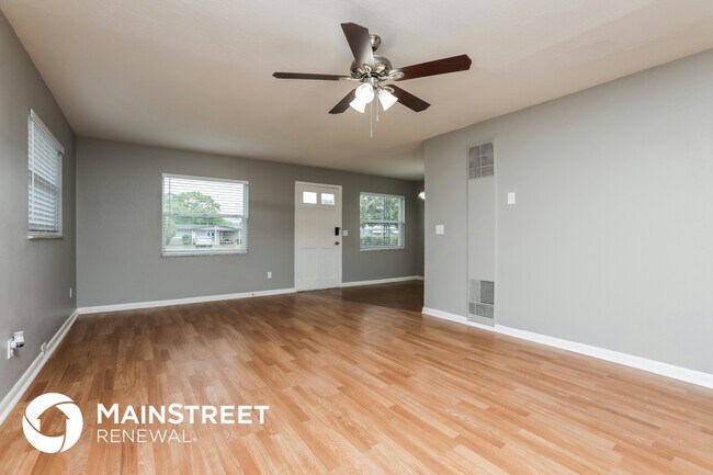 Photo - 470 Sunnyview Cir