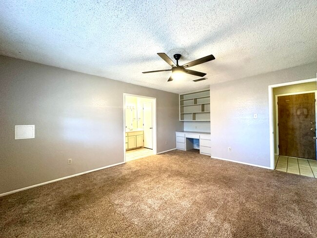 Photo - 7006 Vinton Ave