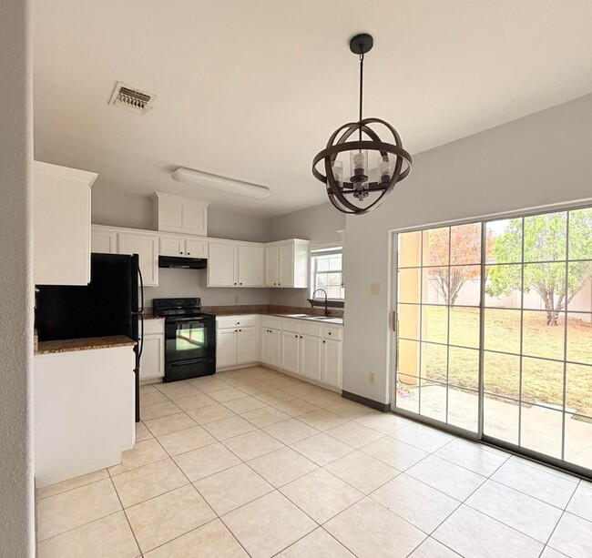 Photo - 10706 International Blvd Unidad 108