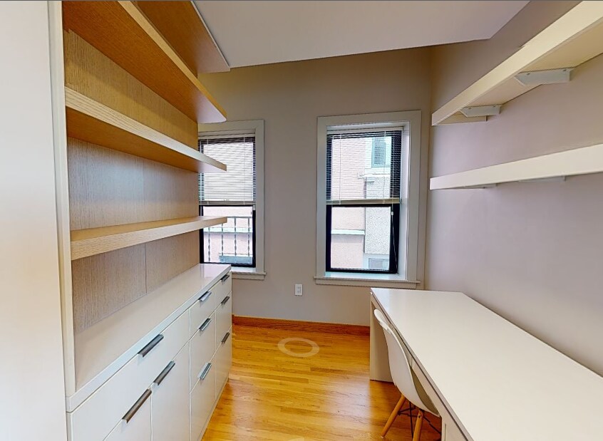 Photo - 116 Mount Auburn St Unidad 64