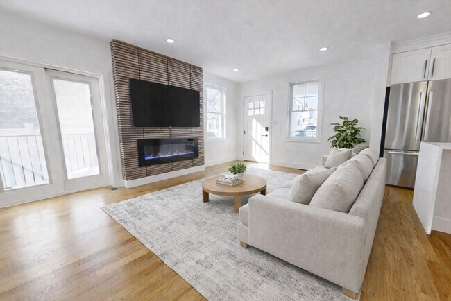 Photo - 73A Trowbridge St