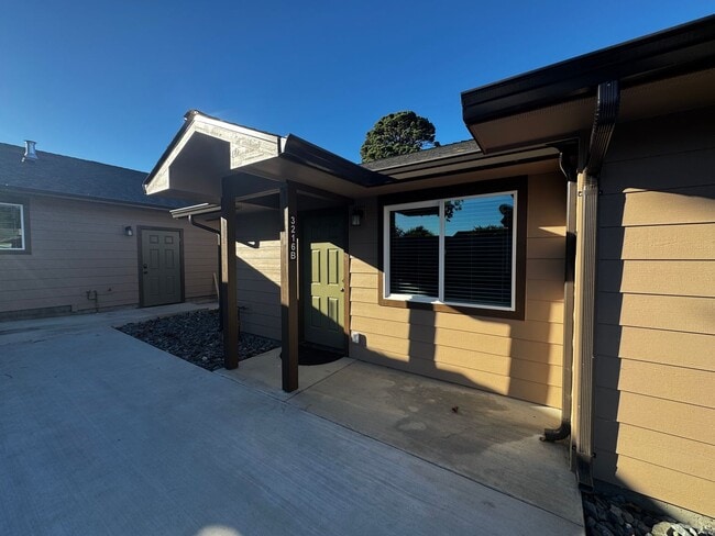 Photo - 3216 California St Unidad (1X) 3216 California Street #B [PRM: Renee]