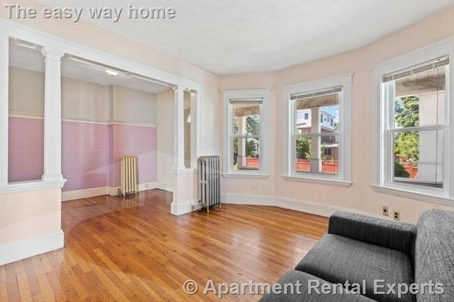 Photo - 38 George St Unit #1