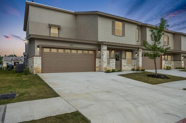 Photo - 2105 Tiger Trail Unit 601