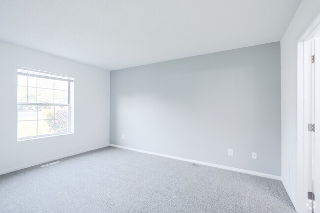 3BR, 2BA - 1,269SF - Alden Pond